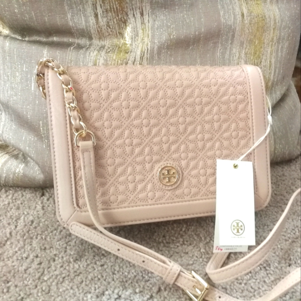 NWT! Tory Burch cross body bag. great for Christmas Gift